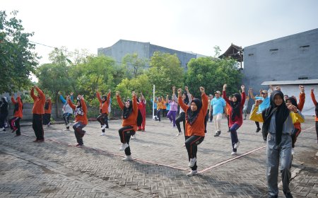 "Senam Ceria Bersama: Meningkatkan Kebugaran dan Kekompakan Instansi serta Guru se-Kecamatan Sedati di SMP PGRI 7 Sedati