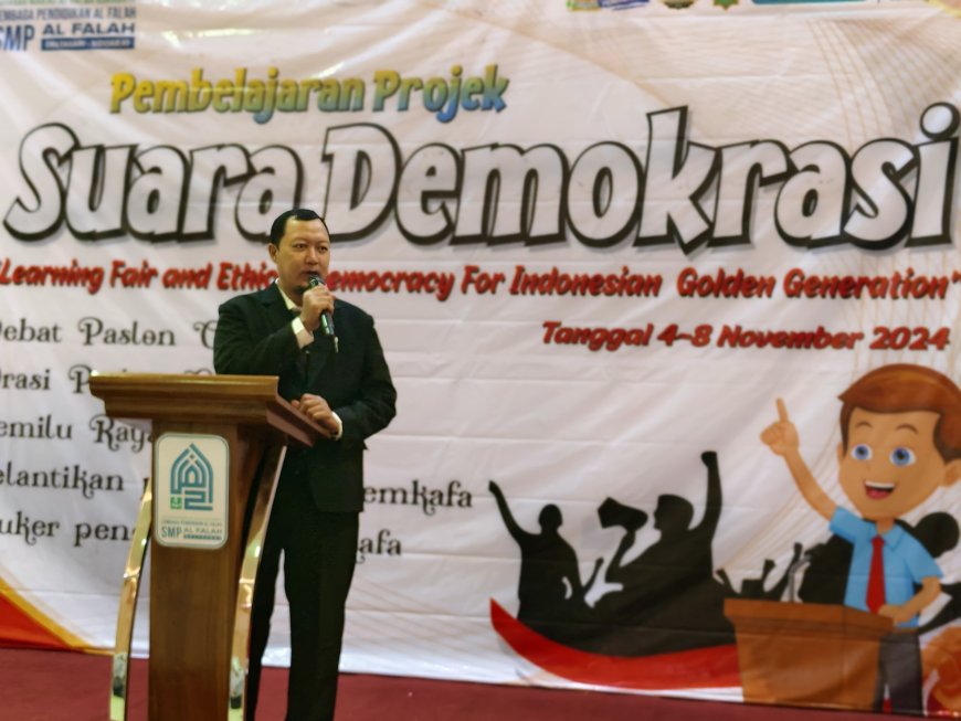 Belajar Demokrasi Sejak Dini, SMP Al Falah Deltasari Sidoarjo Gelar Pemilu Mini