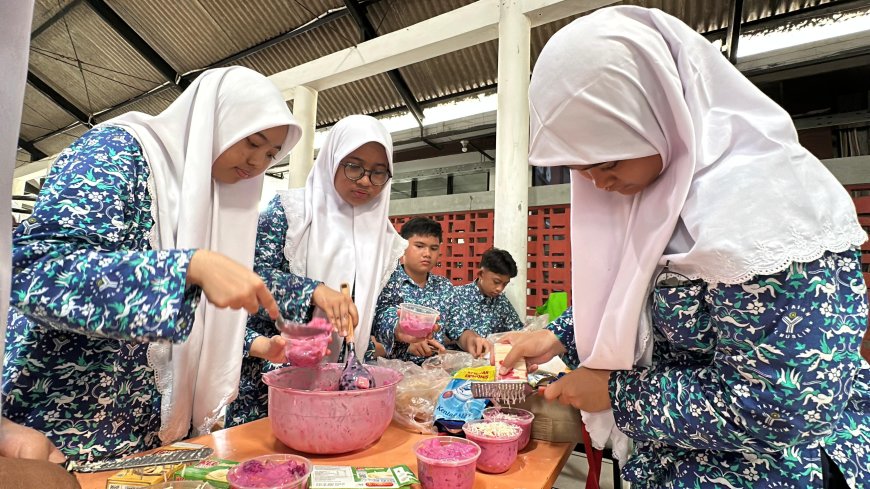 SMP Al Muslim Gelar Program "Healthy Day" Bertema "SeBuah" (Sehat, Bugar dengan Buah) untuk Galakkan Gaya Hidup Sehat