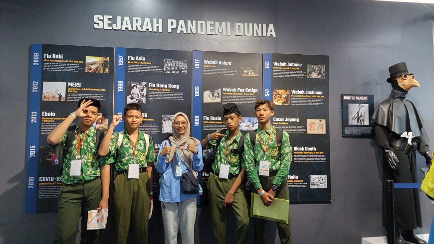 EDUCATED SCIENCE : BELAJAR SAMBIL BERMAIN DI MUSEUM BAGONG DAN JATIMPARK1 SMP PGRI 8 SIDOARJO