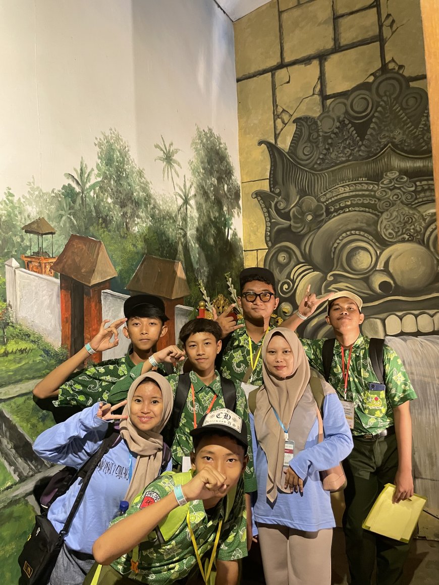 EDUCATED SCIENCE : BELAJAR SAMBIL BERMAIN DI MUSEUM BAGONG DAN JATIMPARK1 SMP PGRI 8 SIDOARJO