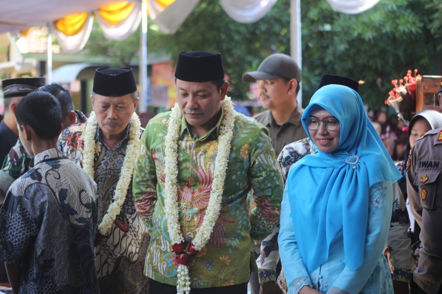 Penanaman Karakter Ajang Kreatifitas Melalui Kegiatan Pentas Seni Kearifan Lokal di SMP Negeri 1 Jabon