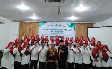 Workshop peningkatan kualitas pembelajaran SMP Zainuddin Waru "menjadi guru idaman yang dirindukan"