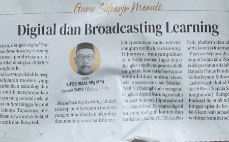 Digital dan Broadcasting Learning : Jejak Literasi Kepala SMP Negeri 1 Balongbendo