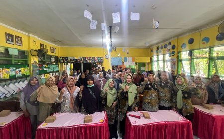Sosialisasi Pentingnya Mempererat Peran Orang Tua Dalam Mendukung Penerapan 7 Kebiasaan Anak Hebat Indonesia di SD Negeri Bligo