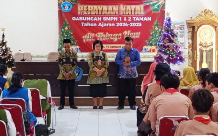 Perayaan Natal Bersama SMPN 2 Taman dan SMPN 1 Taman