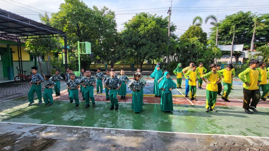 Pembiasaan Senam Anak Indonesia Hebat Tiap Pagi di SDN Bligo, Untuk Melaksanakan 7 Kebiasaan Anak Indonesia Hebat