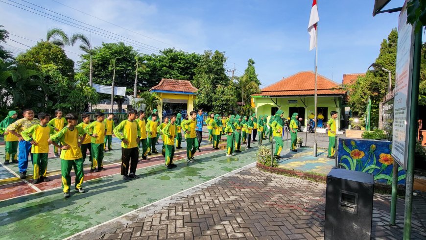 Pembiasaan Senam Anak Indonesia Hebat Tiap Pagi di SDN Bligo, Untuk Melaksanakan 7 Kebiasaan Anak Indonesia Hebat