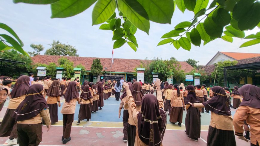 Pembiasaan Senam Anak Indonesia Hebat Tiap Pagi di SDN Bligo, Untuk Melaksanakan 7 Kebiasaan Anak Indonesia Hebat