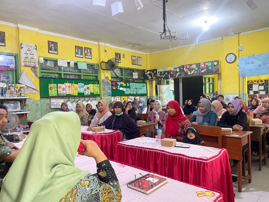 Sosialisasi Pentingnya Mempererat Peran Orang Tua Dalam Mendukung Penerapan 7 Kebiasaan Anak Hebat Indonesia di SD Negeri Bligo