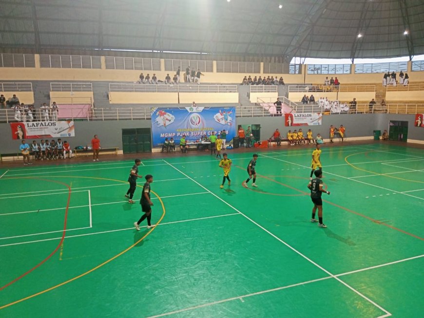 TAK TERBENDUNG! SMPN 1 JABON MENGGEMPUR LAWAN, MENGGUNCANG ARENA, DAN MELAJU KE BABAK 8 BESAR MGMP FUTSAL SUPER CUP 2025!