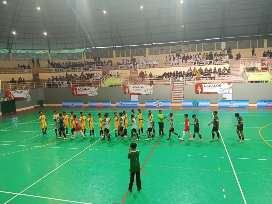 TAK TERBENDUNG! SMPN 1 JABON MENGGEMPUR LAWAN, MENGGUNCANG ARENA, DAN MELAJU KE BABAK 8 BESAR MGMP FUTSAL SUPER CUP 2025!