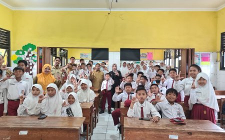 Digital Studentpreneur di SDN Bringinbendo 1: Membangun Generasi Muda Melek Digital