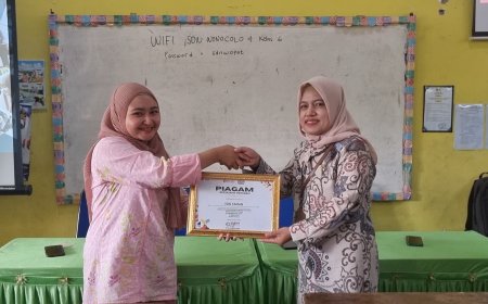 DIGITAL STUDENT PRANEUR: MENINGKATKAN SKIL DIGITAL SISWA DI SDN TAMAN
