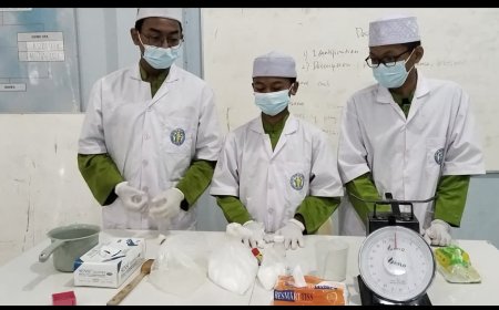 Saclean Produk Kewirausahaan OSIS SMP Islam As Sakinah Sidoarjo