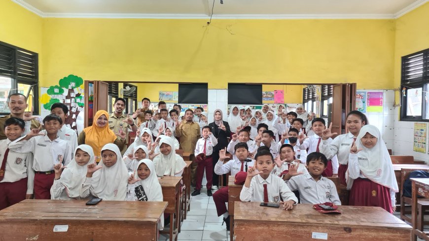 Digital Studentpreneur di SDN Bringinbendo 1: Membangun Generasi Muda Melek Digital