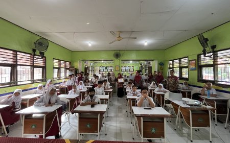 Untuk Cetak Generasi Siap Digital SDN Rangkah Kidul Gelar Kegiatan Digital Studentpreneur