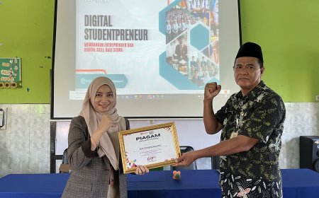 "50+ Siswa SDN CEMENGKALANG Antusias Ikuti Workshop Digital dan Public Speaking"