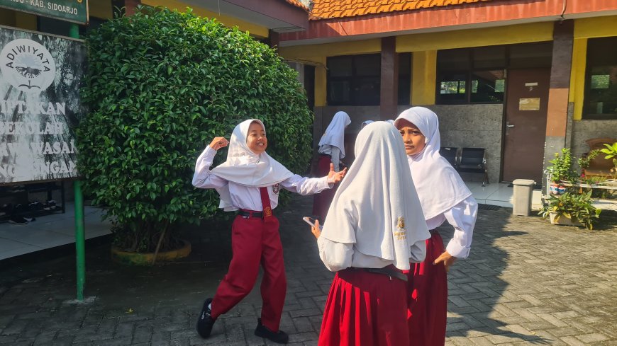 SDN Lemah Putro 3 Sidoarjo Gelar “Digital Studentpreneur” untuk Asah Kreativitas dan Keterampilan Digital Siswa