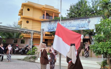 Semangat Hardiknas 2025 SDN Sidokare 4 Teguhkan Komitmen Mendidik Generasi Bangsa