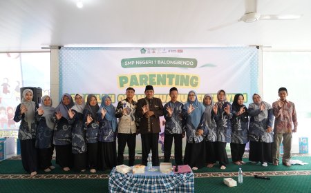 Parenting Seminar SMP Negeri 1 Balongbendo