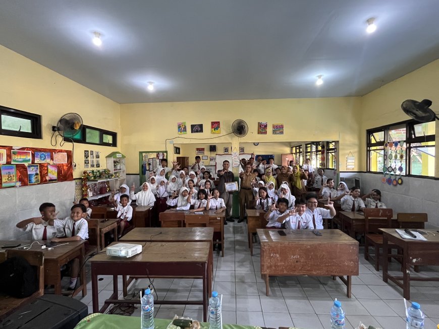 Menumbuhkan Jiwa Kewirausahaan Digital di Sekolah Dasar: Inisiatif SDN SEMAMBUNG 1