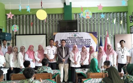 Membangun Generasi Kreatif dan Inovatif: Digital Studentpreneur di SDN Ketajen 1