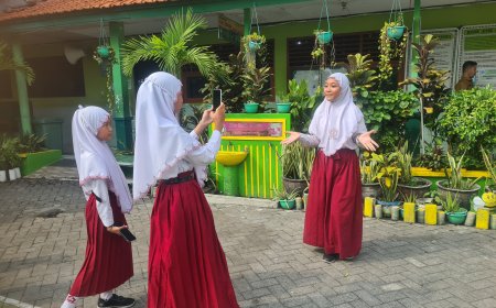 Membentuk Generasi Digital Unggul: SDN Wedoro Gelar Kegiatan Digital Studentpreneur