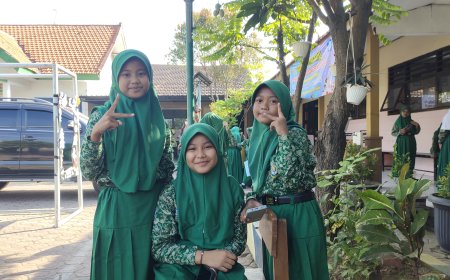 Digital Studentpreneur, SDN Kebonsari Candi, Bangun Keterampilan Digital Sejak Dini