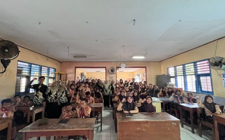 SDN Kendalpecabean Sidoarjo Menggelar Digital Studentpreneur untuk Membangun Generasi Digital Kreatif
