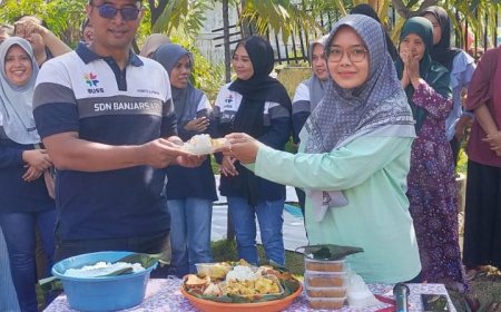 Peletakan Batu Pertama Pembangunan Musholla SDN Banjarsari Buduran Bertepatan dengan Masa Pengenalan Lingkungan Sekolah (MPLS) Ramah 2025