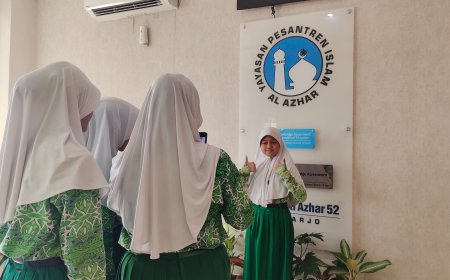 Siswa SDI AL AZHAR 52 Antusias Ikuti Kegiatan Digital Studentpreneur