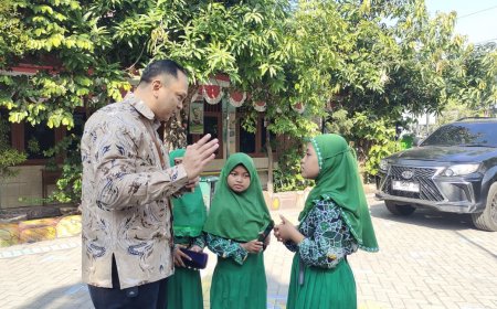 Digital Studentpreneur SDN Kepatihan 1 : Cetak Generasi Cakap Teknologi Sejak Usia Dinii