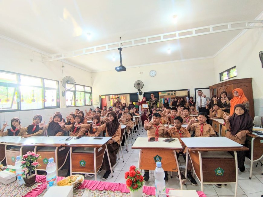 SDN Ngampelsari Gelar Kegiatan “Digital Studentpreneur” Untuk Melatih Softskil Para Siswa