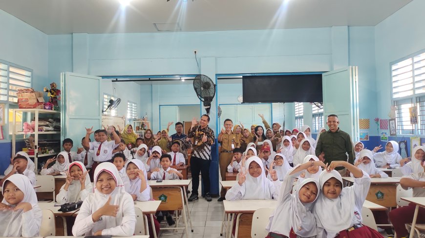 Meningkatkan Kreativitas Siswa di Era Digital: SDN Sugihwaras Gelar Kegiatan "Digital Studentpreneur"