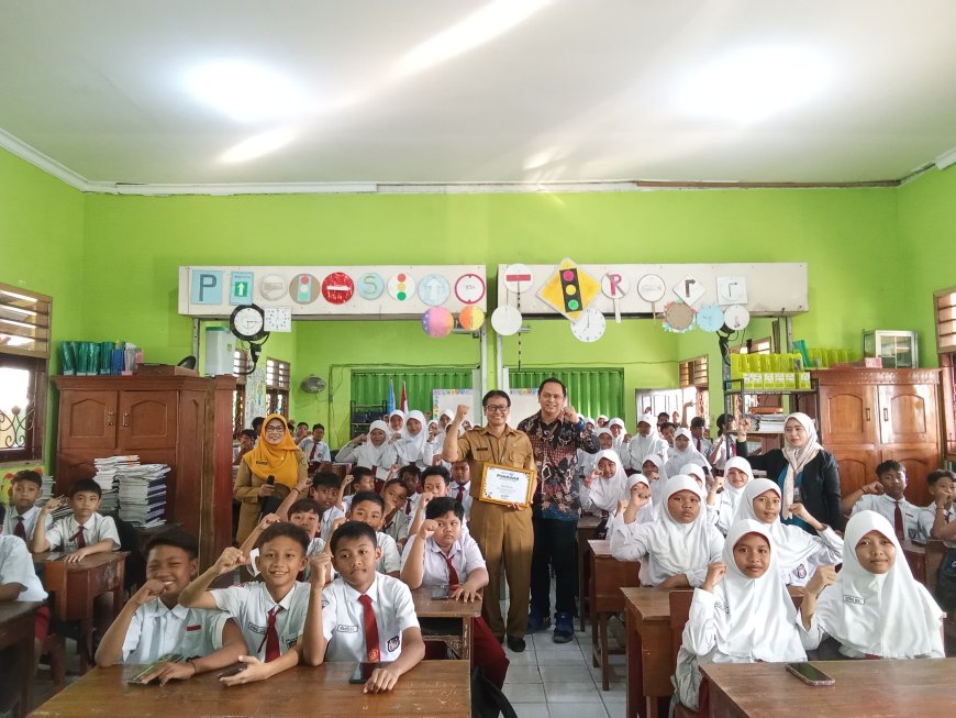 Membangun Generasi Digital Melalui Kegiatan Digital Studentpreneur di SDN Grogol