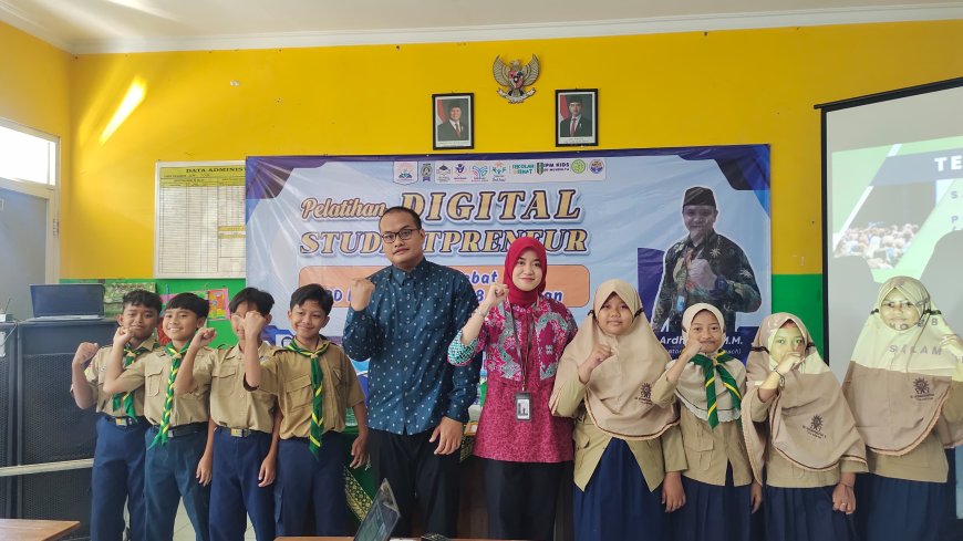 Siswa Kelas 6 SD Muhammadiyah 8 Tulangan Antusias Ikuti Kegiatan "Digital Studentpreneur"