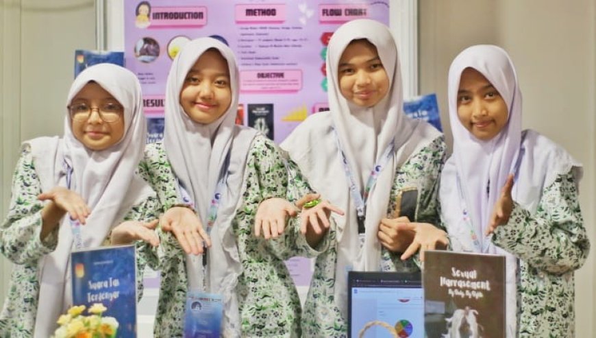 Siswa SMP Al Muslim Raih Medali Perak dalam Ajang IRPrO 2025 Internasional Melalui Karya yang Berjudul "Suara Tak Terdengar (THERASCRAP)"