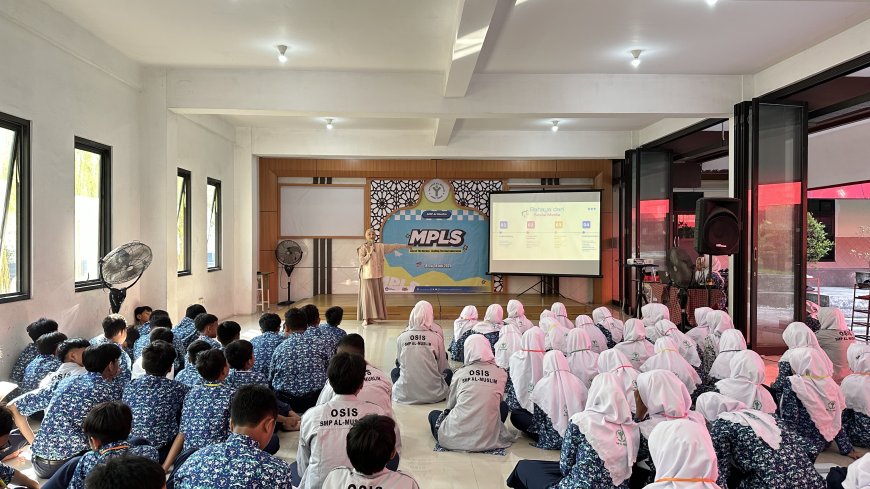 SMP Al Muslim Gelar MPLS 2025 dengan Tema "Rise of The Heroes: Leading The Next Generation"