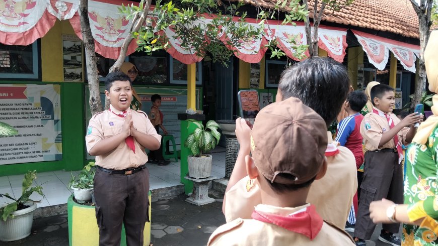 SDN Trompoasri 1 Gelar Digital Studentpreneur : Cetak Generasi SD Melek Digital Dan Kreatif