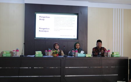 DPRD SIDOARJO GELAR SOSIALISASI  DI SMPN 1 JABON