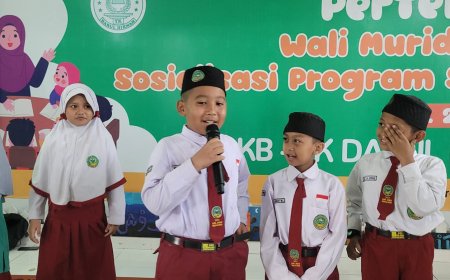 Digital Studentpreneur, Bekal Masa Depan Siswa SD Islam Darul Hikmah