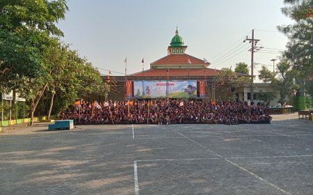 MEMBANGUN GENERASI MUDA BERKARAKTER MELALUI PERJUSA SMPN 1 JABON