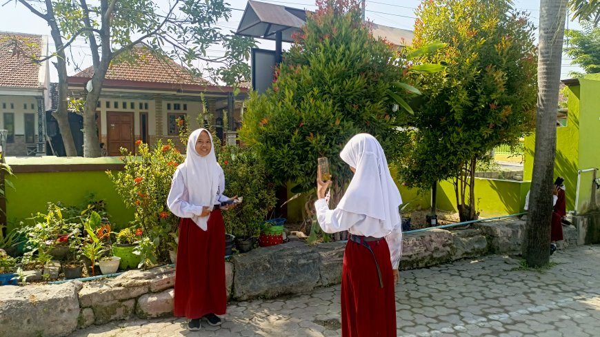 Digital Studentpreneur SDN Karangpuri 1 : Bekali Siswa Jadi Kreatif Dan Percaya Diri Di Era Digital