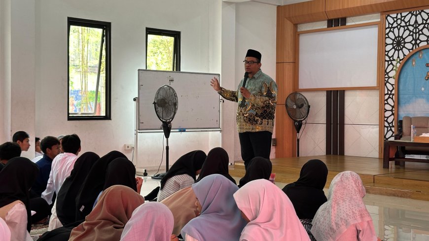 SMP Al Muslim Peringati Maulid Nabi, Dorong Siswa Jadi 'Generasi Teladan, Akhlak Islami'