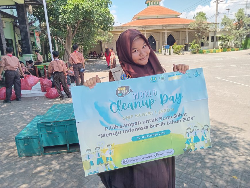 World Cleanup Day 2025: Aksi Nyata Peduli Lingkungan di SMPN 1 Jabon