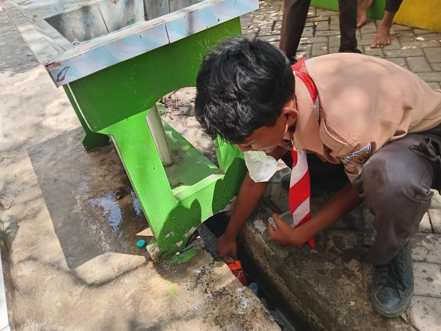 World Cleanup Day 2025: Aksi Nyata Peduli Lingkungan di SMPN 1 Jabon