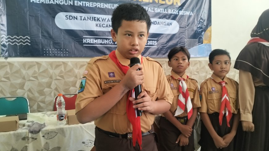 Asah Keberanian Melalui Digital Studentpreneur, Siswa SDN Tanjekwagir dan Kandangan Unjuk Gigi di Public Speaking