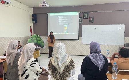 SMP Al Muslim Gelar “Show Your Spark!”: Paduan Presentasi Minat Bakat dan Penerimaan Rapor Sisipan yang Inspiratif