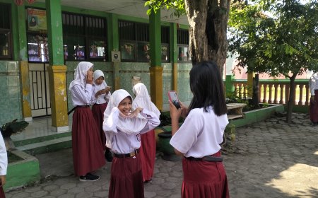 Berani Bicara, Cerdas Berkarya! SDN Prambon 1 & 2 Gelar Digital Studentpreneur 2025